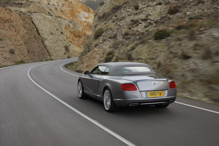  Bentley Continental GTC 2011 года  (фото 112 из 167)